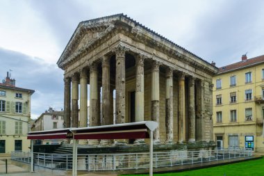 Augustus ve Livia Roma Tapınağı, Vienne