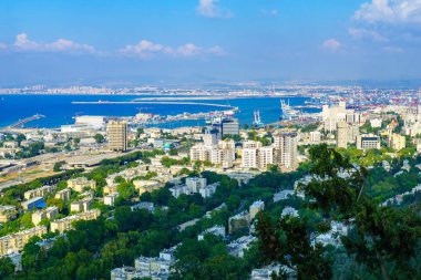 Şehir merkezi ve liman, Hayfa'da