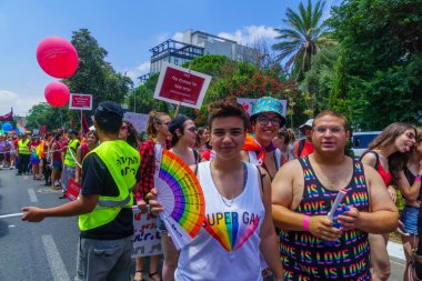 Hayfa 2019 Pride Parade - Çeşitli insanlar