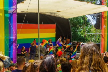Hayfa 2019 Pride Parade - Kalabalık ve gösteri