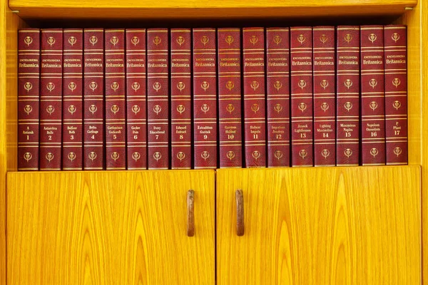 Enciclopédia Britannica, 1965 edição — Fotografia de Stock