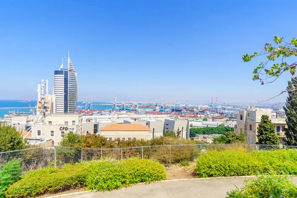 Het centrum en de haven, in Haifa — Stockfoto