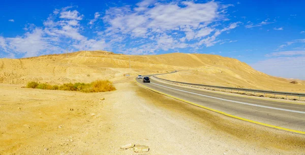 アラバ砂漠と道路の風景40 南イスラエル — ストック写真