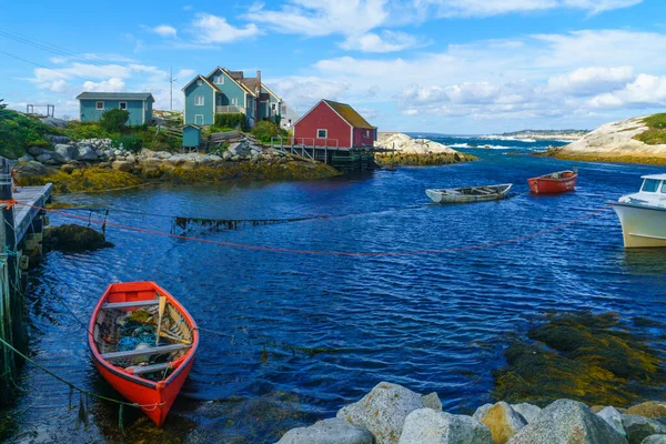 Vista Barcos Casas Vila Piscatória Peggys Cove Nova Escócia Canadá — Fotografia de Stock