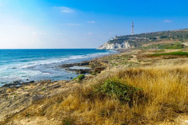 Kıyı manzarası ve Rosh Hanikra kayalıkları, Kuzey İsrail