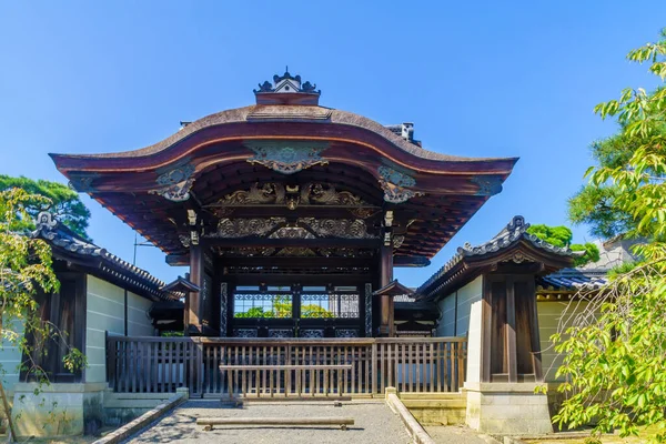 Vista Puerta Nhan Hoa Sac Mon Del Templo Ninna Kyoto —  Fotos de Stock