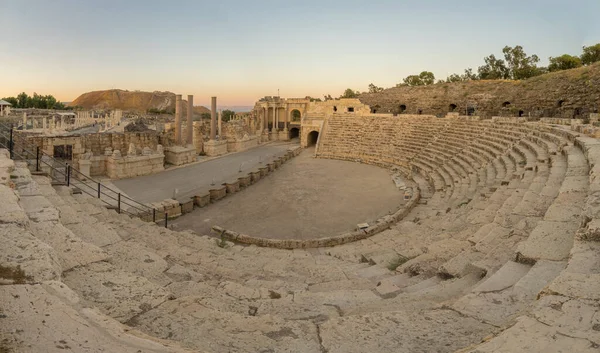 Sunset View Roman Theatre Den Gamle Romersk Bysantinske Byen Bet – stockfoto