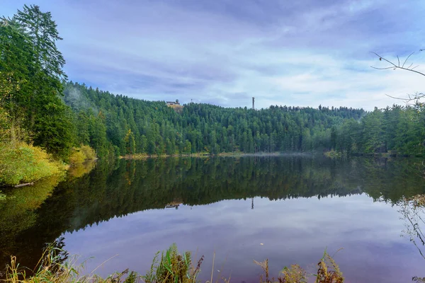 Mummelsee Gölü manzarası, Kara Orman, Baden-Wurttemberg, Almanya