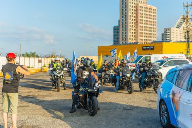 Hayfa, İsrail - 12 Eylül 2025: Rehineler Hayfa, İsrail 'i desteklemek amacıyla OfNova motosiklet konvoyunun başlama noktası