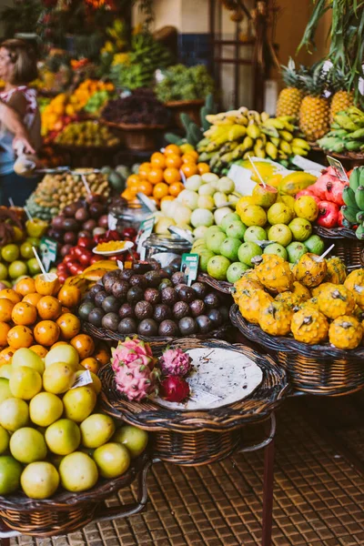 Funchal Portugal 2019 Fresh Tropical Fruits Wicker Baskets Vertical Photo — Stock Photo, Image