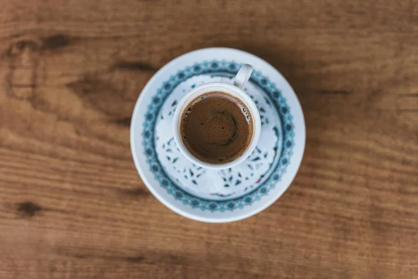 Türkische Kaffeetasse Auf Holztisch Vorhanden Ansicht Von Oben Traditionelle Arabische — Stockfoto