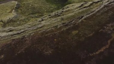 İzlanda 'dan, dağlardan, volkanlardan ve doğadan