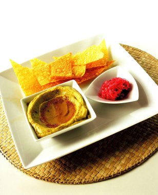 Tortilla cipslerini kapat 