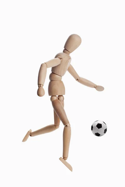 Dřevěný Figurína Model Hrát Fotbal — Stock fotografie