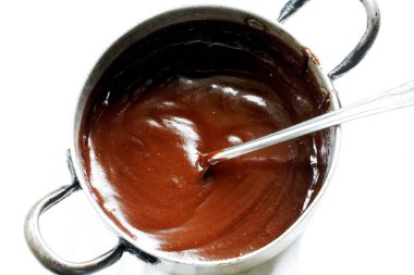 Erimiş çikolatanın yakın görüntüsü