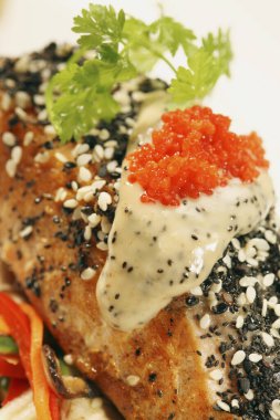 Susam somonu görünümünü kapat