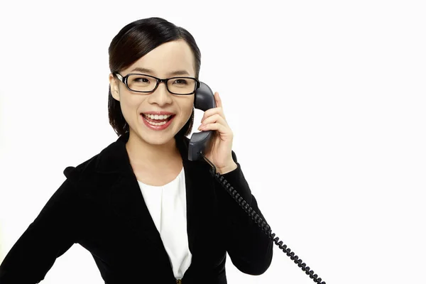 Femme Affaires Souriant Parlant Téléphone — Photo