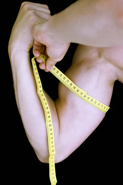 Man Measuring His Muscular Arm Measuring Tape — Stock Photo, Image