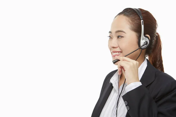 Empresária Sorridente Com Fone Ouvido — Fotografia de Stock