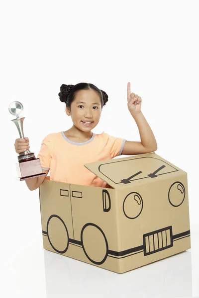 Girl Holding Trophy — Stock Photo, Image