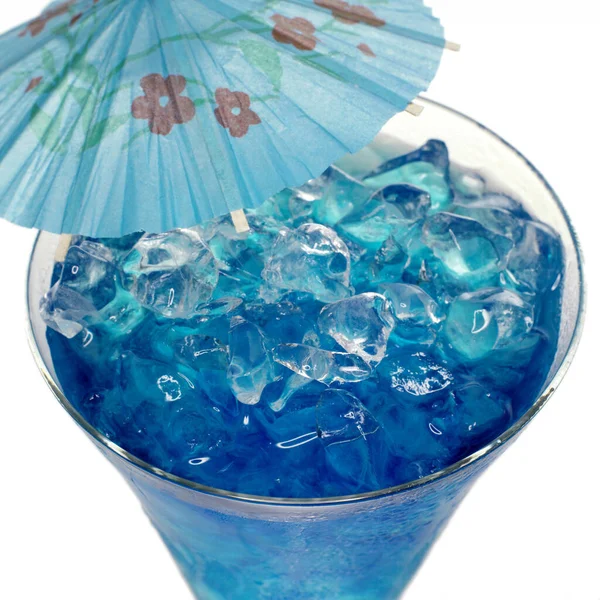 Blauwe Curacao Cocktail Met Ijs Parasol — Stockfoto