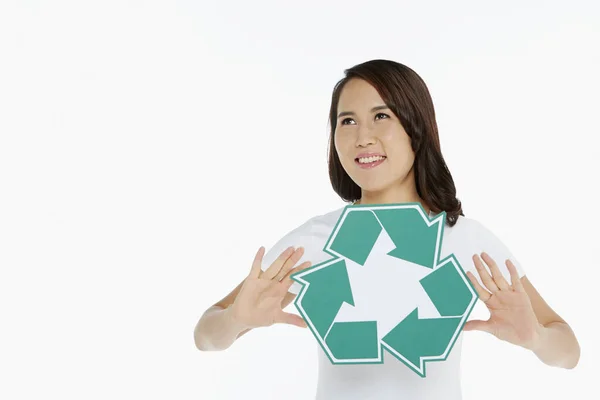 Vrouw Met Een Recycle Logo — Stockfoto