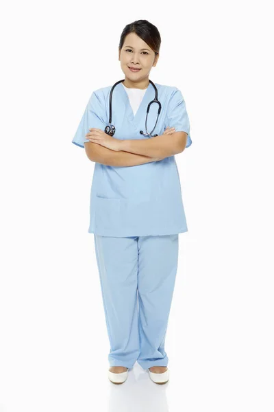 Pessoal Médico Braços Cruzados Sorrindo — Fotografia de Stock