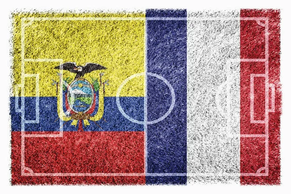 サッカー場のエクアドルとフランスの旗 — ストック写真