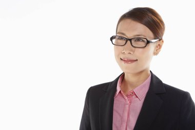 Gülümseyen güzel iş kadınının portresi