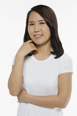 Gülümseyen bir kadının portresi