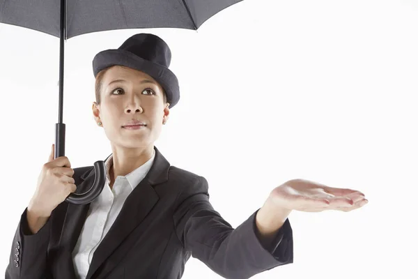 Geschäftsfrau Mit Regenschirm — Stockfoto