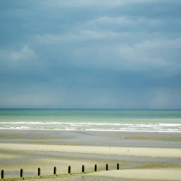 Posti Legno Sulla Spiaggia — Foto Stock