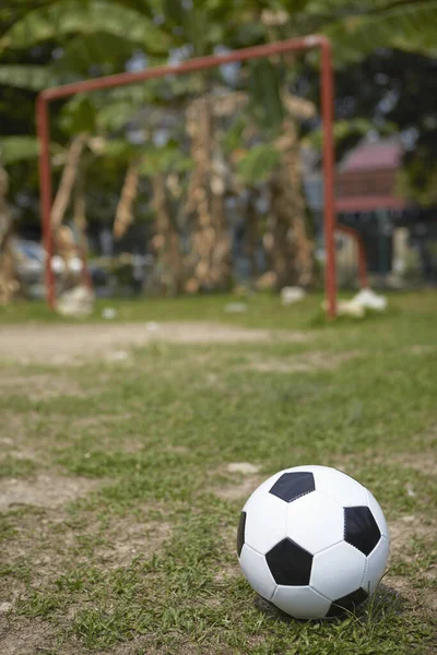 Bola Futebol Campo Jogo — Fotografia de Stock