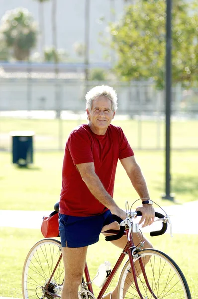 Man Fietsen Het Park — Stockfoto