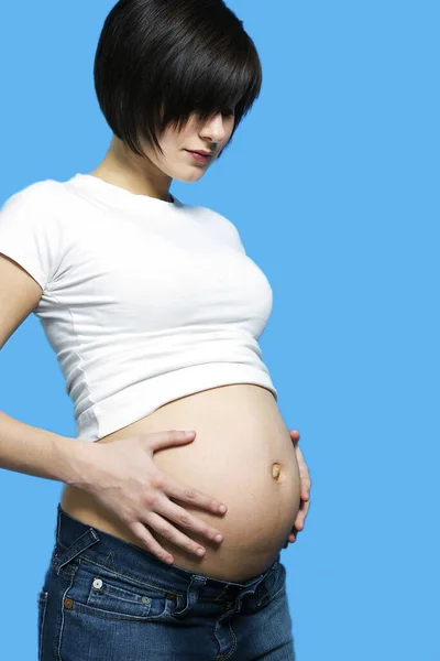 Mujer Embarazada Tocándose Estómago —  Fotos de Stock