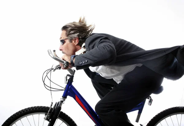Бизнесмен Ездит Велосипеде Высокой Скорости — стоковое фото