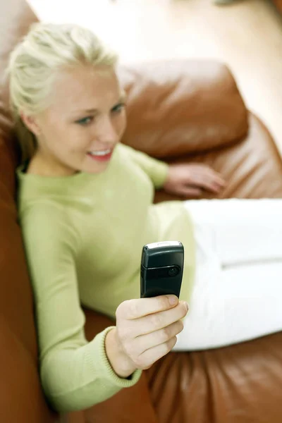 Teenage Girl Taking Picture Camera Phone — Stock Photo, Image