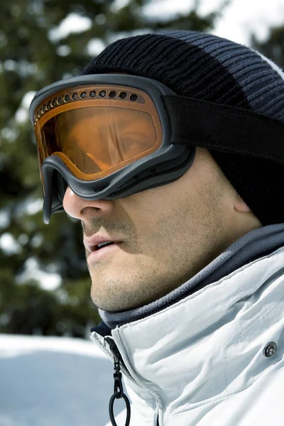 Gros Plan Homme Portant Des Lunettes Ski — Photo