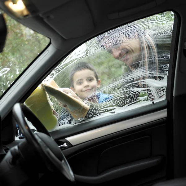 Père Fils Lave Voiture — Photo