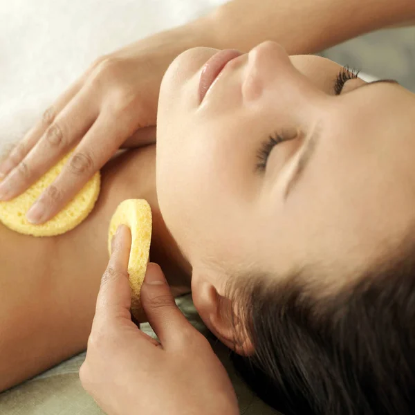 Hand Wiping Woman Neck Sponge — Stock Photo, Image