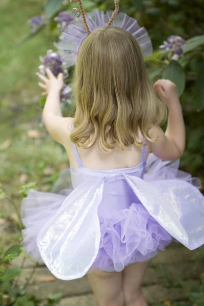 Vue Arrière Petite Fille Portant Une Robe Ballet — Photo