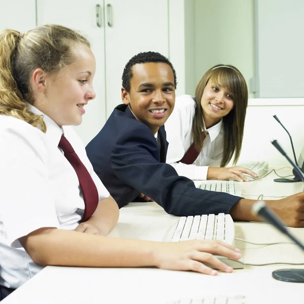 Studenter Datalabbet — Stockfoto