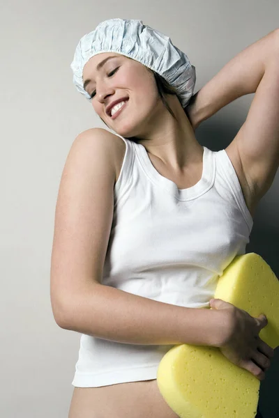 Woman Shower Cap Scrubbing Her Body Bath Sponge — Stock Photo, Image