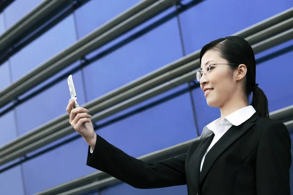 Businesswoman Taking Picture Camera Phone — Stock Photo, Image