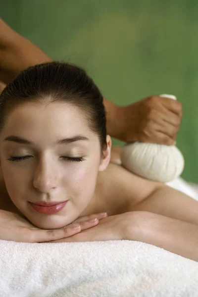 Woman Enjoying Back Massage — Stock Photo, Image