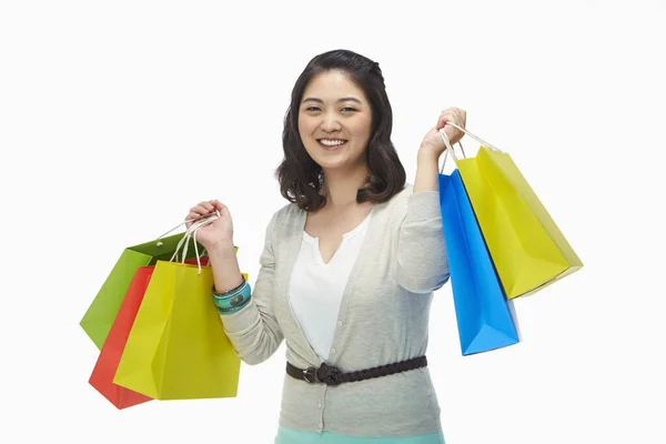 Femme Heureuse Tenant Des Sacs Papier Colorés — Photo