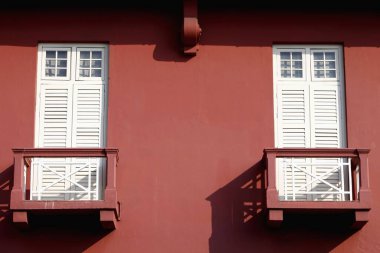 Tarihi binanın yakın plan penceresi