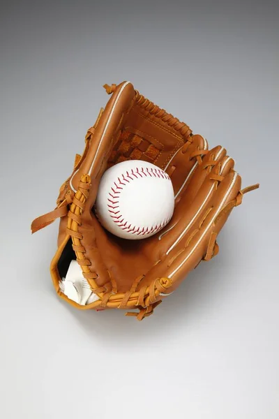 Baseball Handske Med Baseball Närbild — Stockfoto