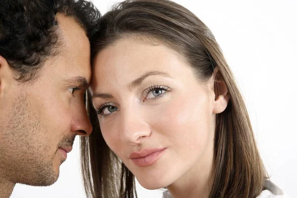 Man Woman Head Together Woman Looking Camera — Stock Photo, Image