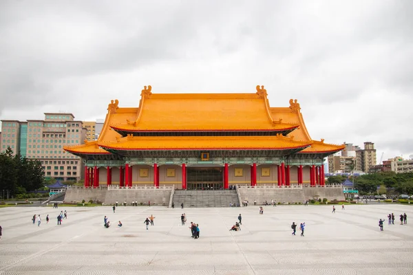 TAIPEI, TAIWAN - Jan 2020 - Zhongzheng Bölgesindeki Ulusal Konser Salonu. Ulusal konser salonu her yıl yerel ve uluslararası sanatçıların bir dizi etkinliğine ev sahipliği yapıyor. ünlü gösteriler.